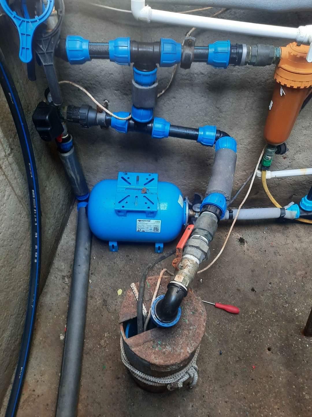 Reparatii pompa submersibila si hidrofoare